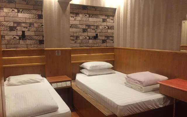 USA Hostel