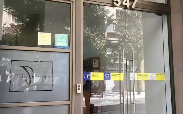 Amistar Apartments