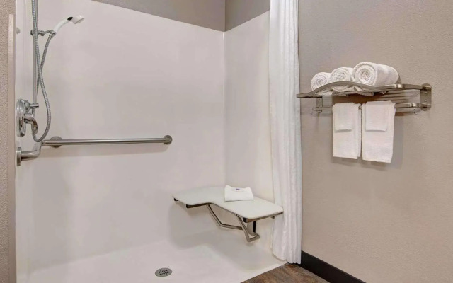 Motel 6 Boerne, TX