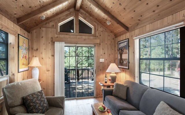 411apvillage24avncb - Aloft Cabin