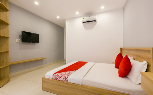 Anh Linh Hotel by OYO Rooms