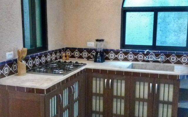 Casa Dos Lirios Boutique B&B