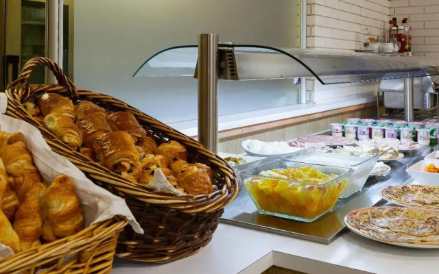 Comfort Hotel Aeroport Lyon St Exupery