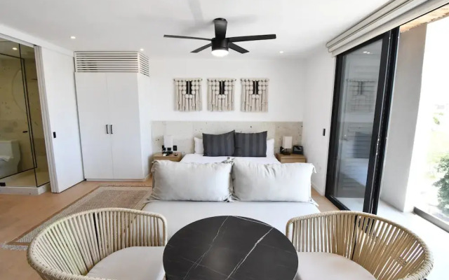 Kumaru Suites by The Spot Rentals