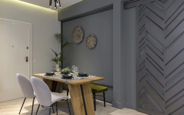 Sunshine Luxury Apartment in Vouliagmeni