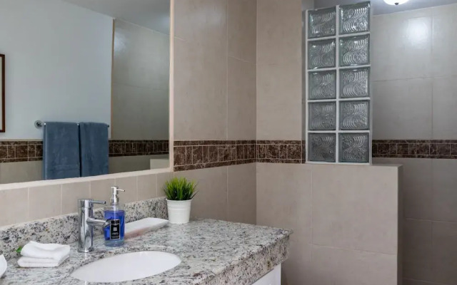 Amazing Luxury Ocean View Condo