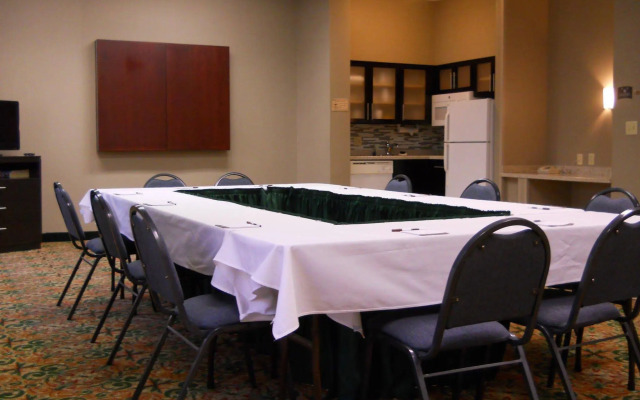 Staybridge Suites Columbus-Airport by IHG