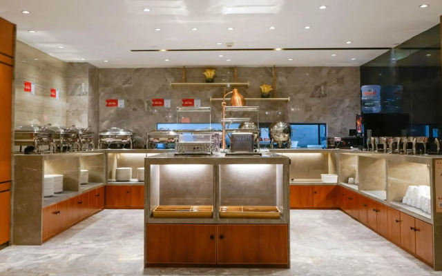 Paco Hotel (Guangzhou Tower Datang Metro Station Branch)