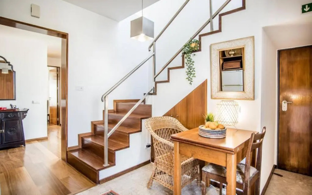 Beachside Paradise 5 Bdr 6 Baths Sleeps 9plus ppl