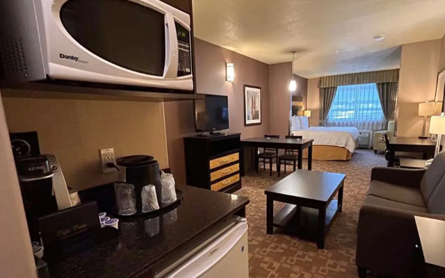 Hotel Dawson Creek, SureStay Collection by Best Western