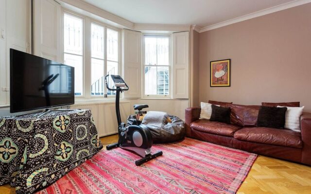 Holland Park Classicism