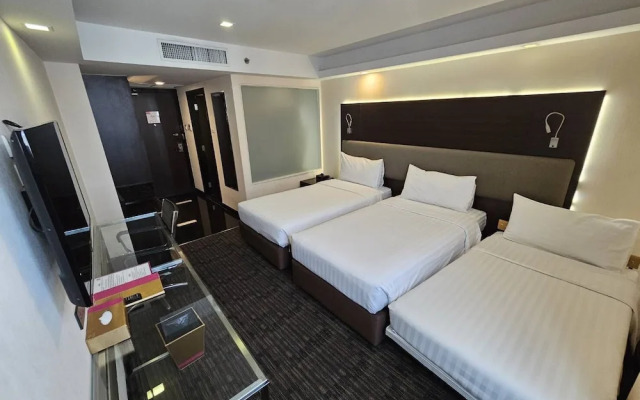 White Orchid Hotel