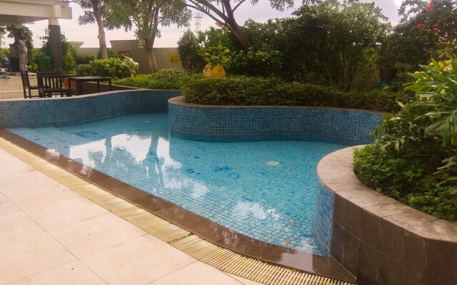 Best Price 2BR at Green Lake Sunter Apartment