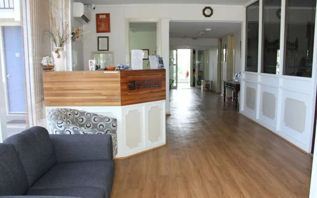 Comfort Inn Hospitality