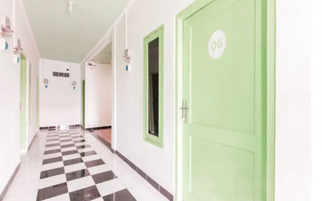 Oyo 1319 Griya Si Doel