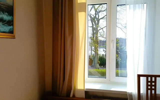 Оригами  на ул. Ленинградская, д. 2