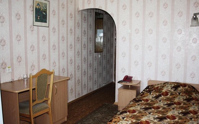 Mykolayiv Tourist Hotel