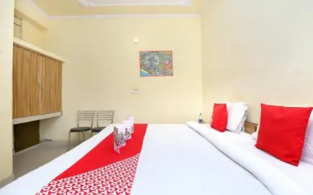 OYO 14823 Skyheights