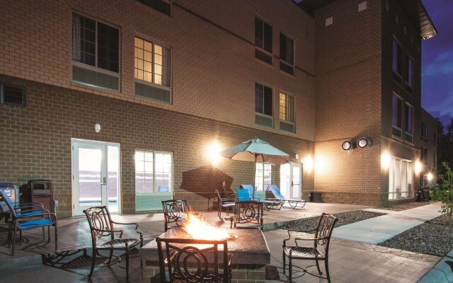 La Quinta Inn & Suites by Wyndham Duluth