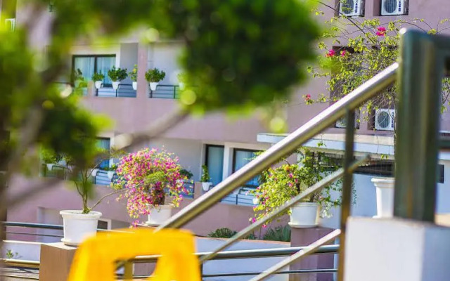 Le Vaisseau Hotel Residence