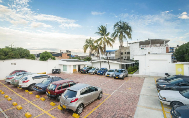 Hotel Manantial