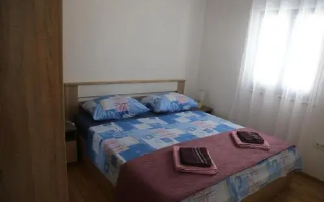 Apartment Drazan