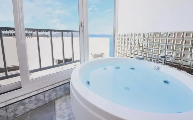 Yeosu Jplus A Pension