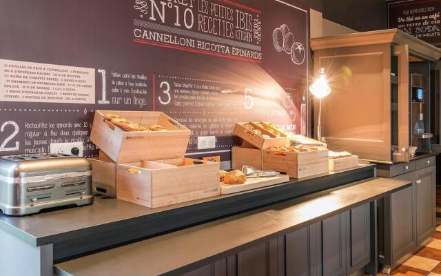 ibis Falaise Coeur de Normandie