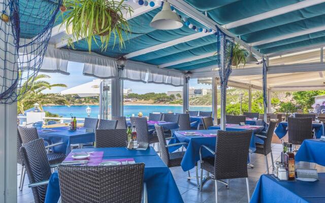White Sands Beach Club