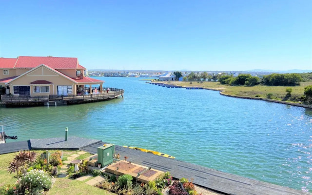 23 Jamaican Palms, Marina Martinique, Jeffreys Bay