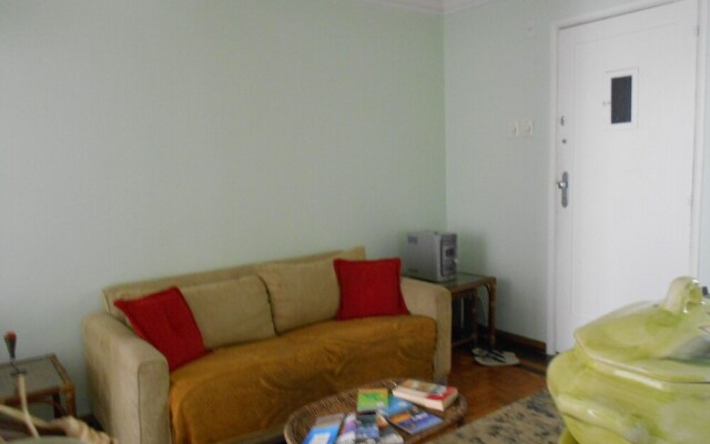 Gohouse - Ferreira 76