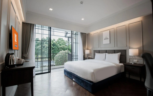 B2 Riverside Premier Hotel