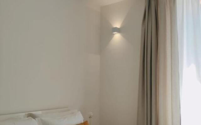 Ostro - Guest House