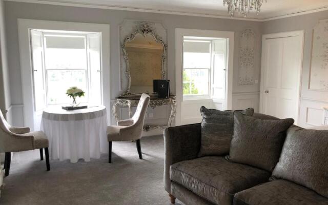 Branxholme Castle (Bed & Breakfast)