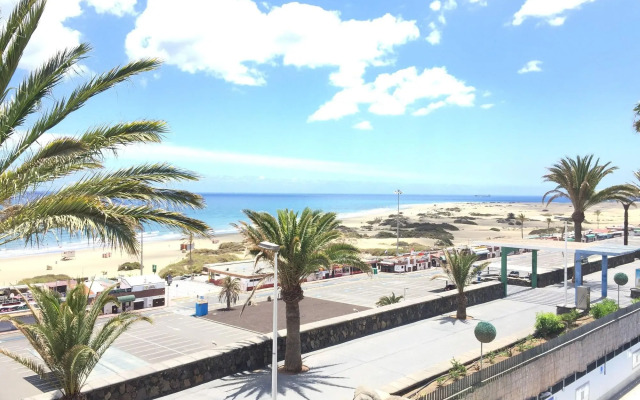 Apartamentos El Paseo