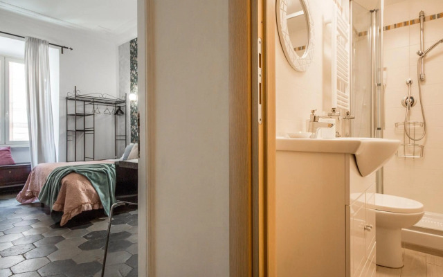 Appartamento Flora Metro Vittorio