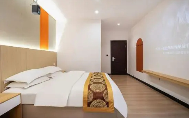 Xinzheng Xindi Express Hotel (Henan Engineering College)
