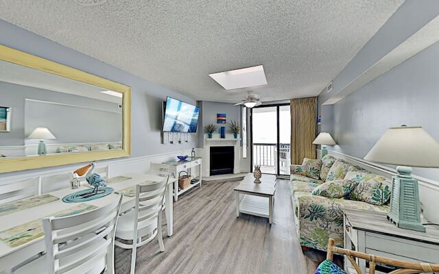 1005wate 3 Bedroom Condo