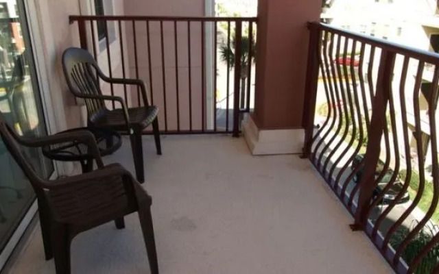 ACO - Universal Boulevard