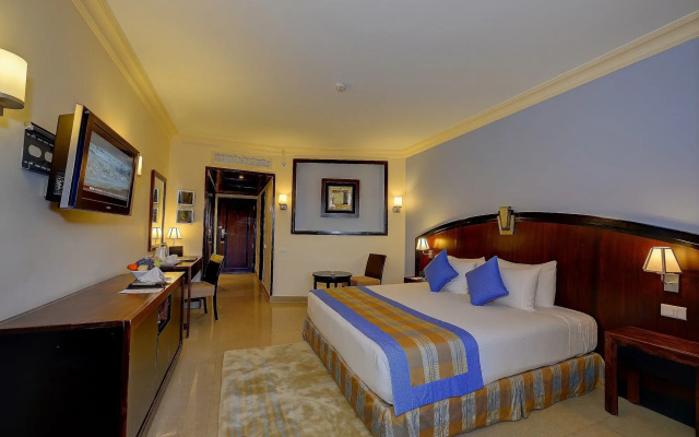 Stella Di Mare Beach Hotel & Spa