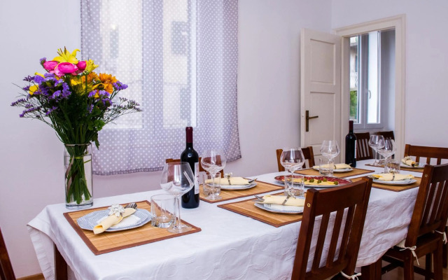 Dundo Baldo Apartment