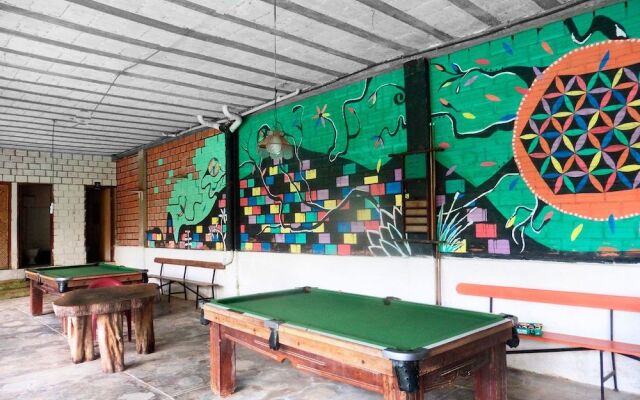 Hostal El Lobo - Adults Only - Hostel