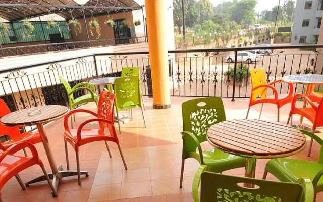 CityBlue Hotel & Suites