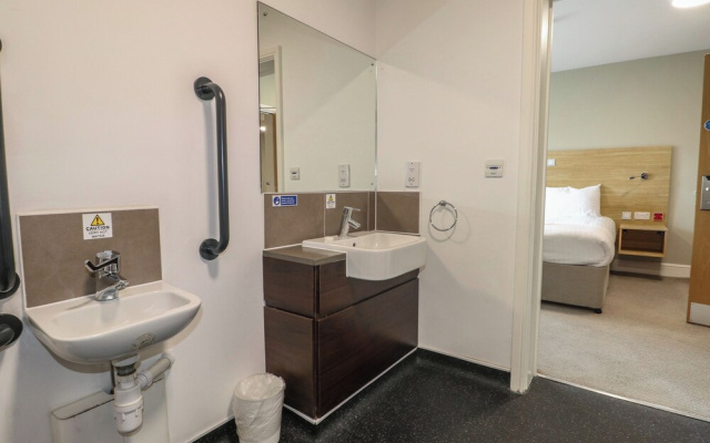 Marine Court Ground-floor Accessible Double