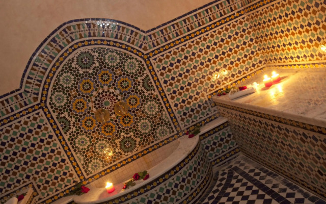 Alwalid Hotel