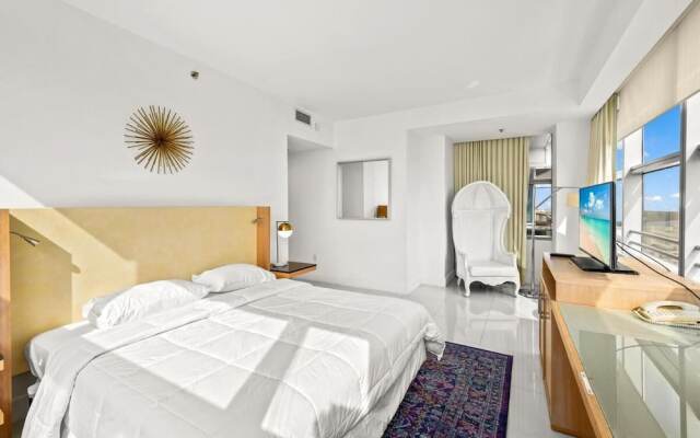 Luxury Brickell 3 Beds Sleeps 8