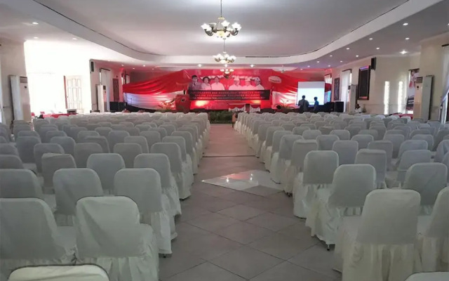 OYO 2334 Melka Excelsior Hotel