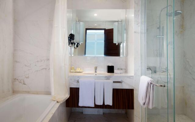 Grand Mercure Solo Baru