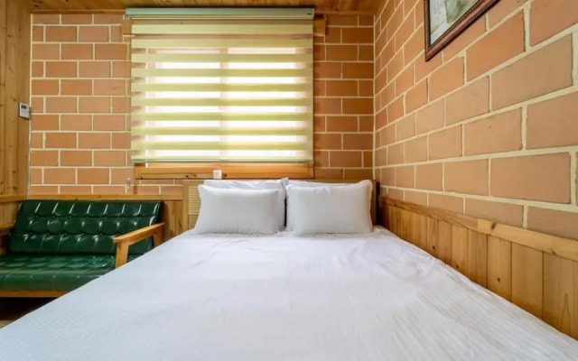 Samcheok Dasarang Pension