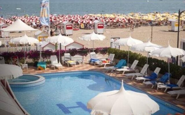 Hotel Excelsior